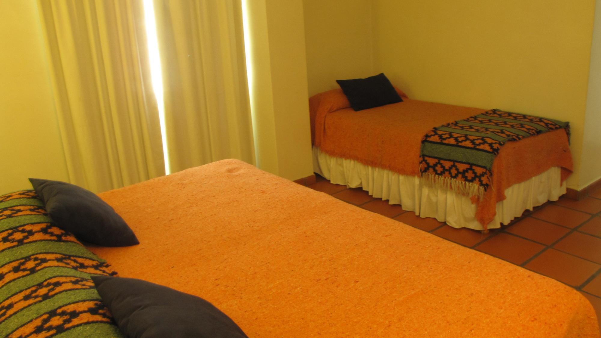 Altos De Balcarce Hotel Сальта Экстерьер фото